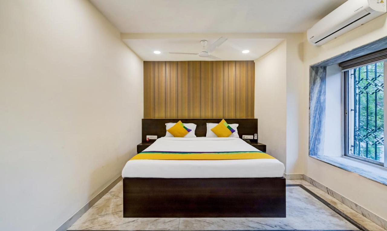 Itsy Hotels Neeranand Plaza Калькутта Экстерьер фото